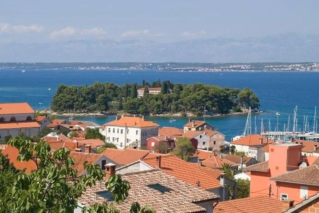 Apartment In Preko With Terrace, Air Conditioning, Wifi, Washing Machine